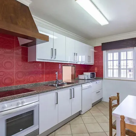 Holiday home In Close To Olhos De Agua *